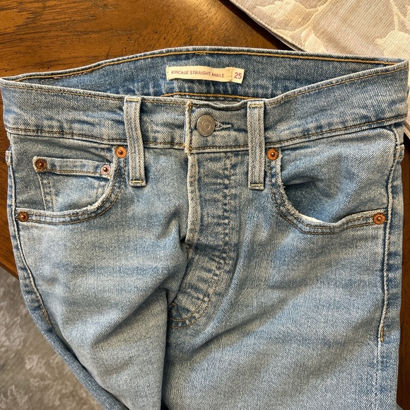 Levi’s Ribcage Ankle Straight Jeans size 25/27 - Picture 2 of 5